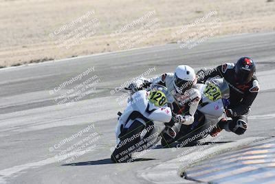 media/Nov-01-2025-CVMA (Sat) [[fc0f7531b8]]/Race 9-Amateur Supersport Middleweight/